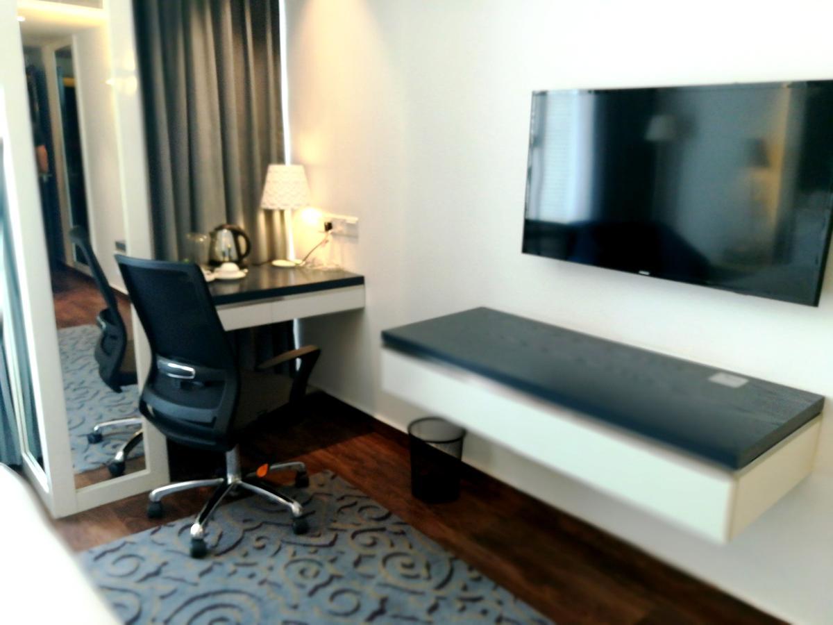Grace 21 Smart Hotel Dhaka Exteriör bild