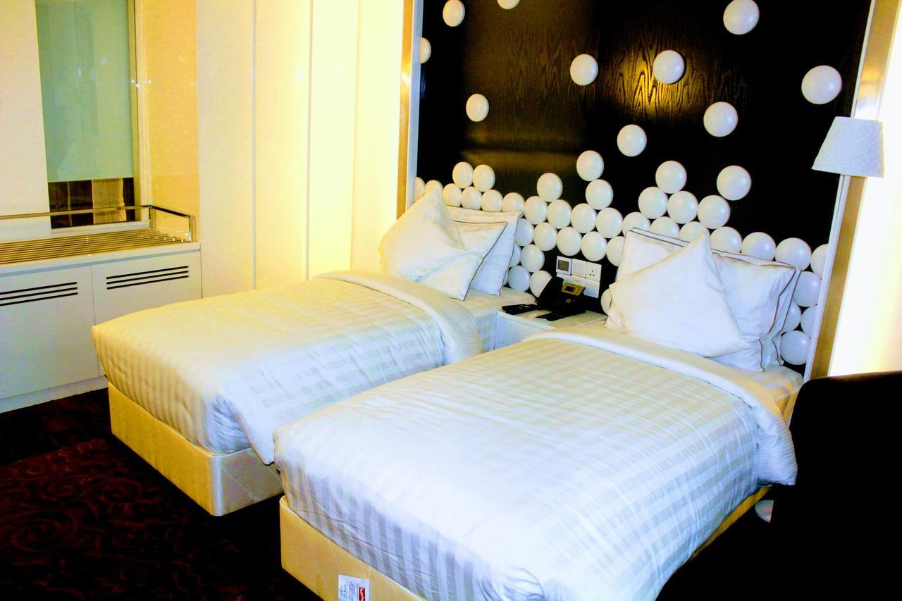 Grace 21 Smart Hotel Dhaka Exteriör bild