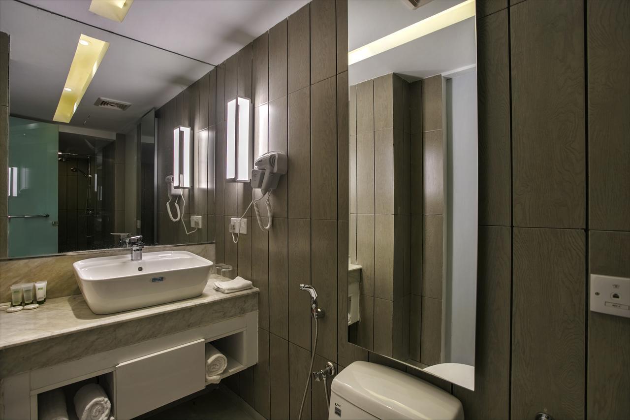 Grace 21 Smart Hotel Dhaka Exteriör bild